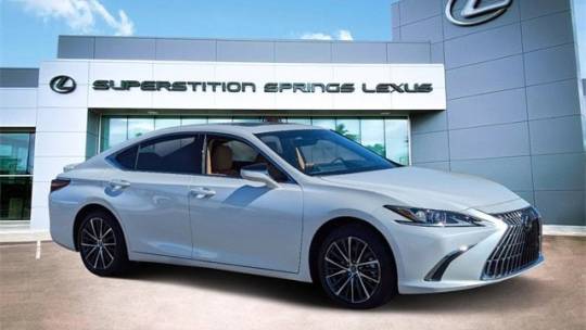 2025 Lexus ES