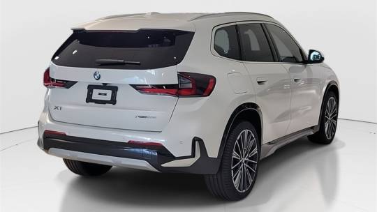 2025 BMW X1