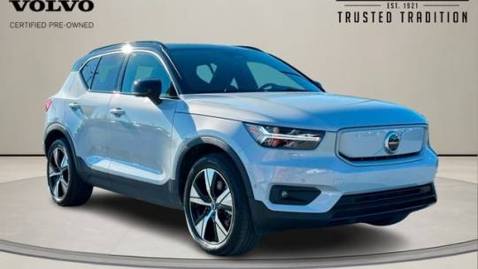 2022 Volvo XC40