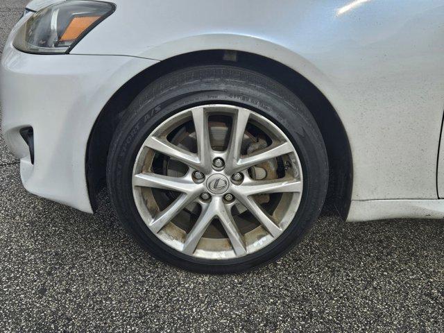 2011 lexus is 250 base