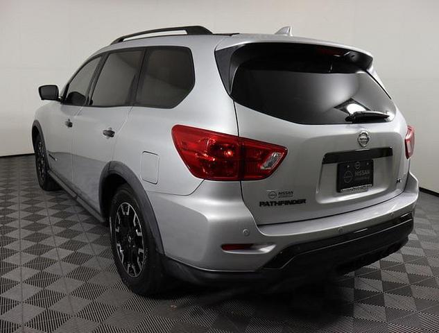 2019 nissan pathfinder sl