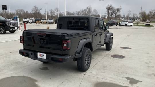 2024 Jeep Gladiator