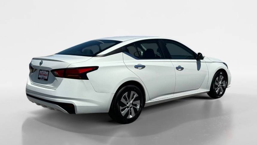 2022 nissan altima 2.5 s
