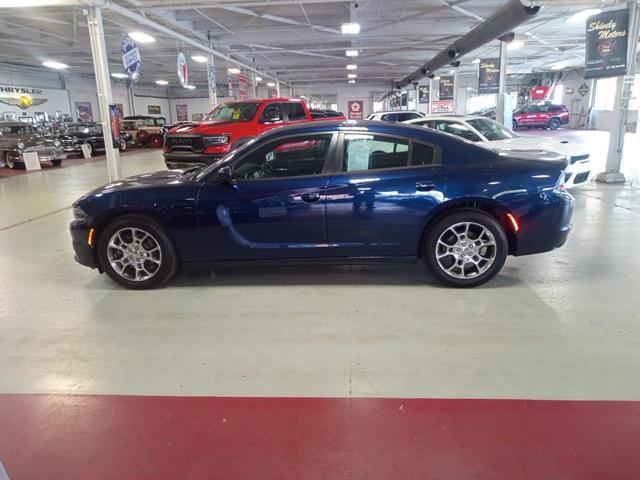 2015 dodge charger sxt