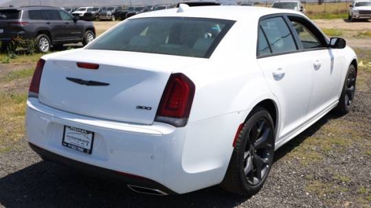 2023 Chrysler 300