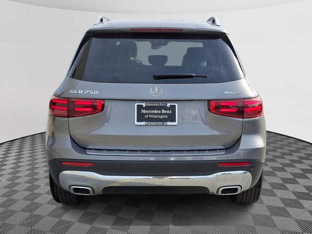 2024 mercedes-benz glb 250 base 4matic