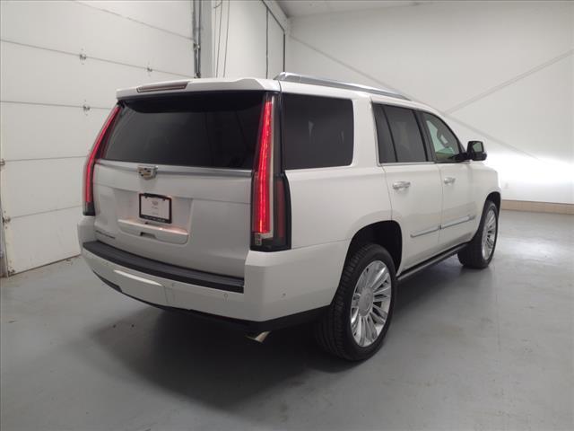 2020 cadillac escalade platinum