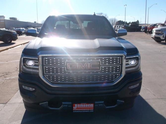 used 2017 gmc sierra 1500 denali holdrege, ne 68949 for sale in holdrege, nebraska