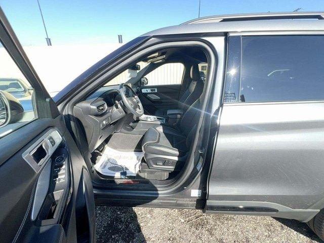 2022 ford explorer st in charleston, south carolina