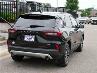 2023 Ford Escape base