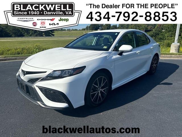 2023 toyota camry se