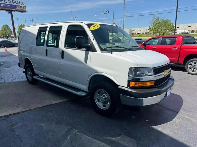 2022 chevrolet express 2500 work van