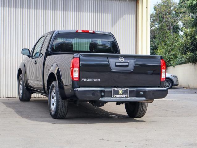 2017 nissan frontier s