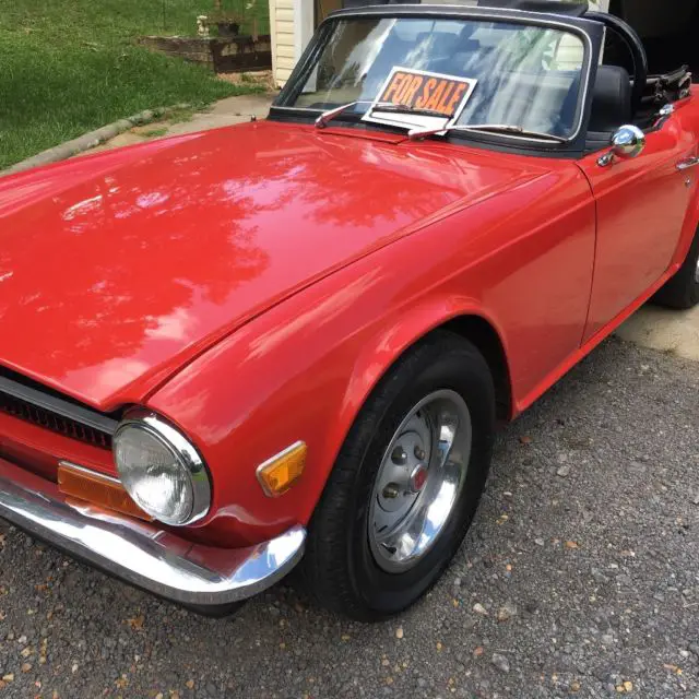 1971 triumph tr6 with hard and soft top