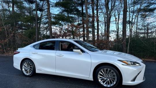 2020 Lexus ES