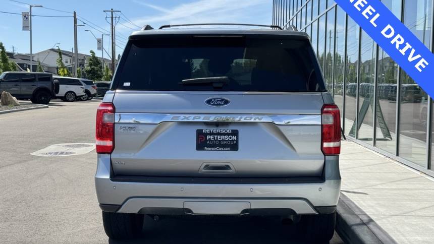 2020 ford expedition xlt