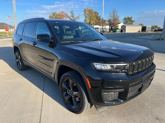 2023 jeep grand cherokee l laredo