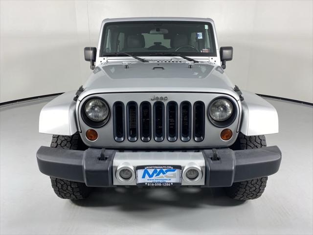 2012 jeep wrangler unlimited sahara