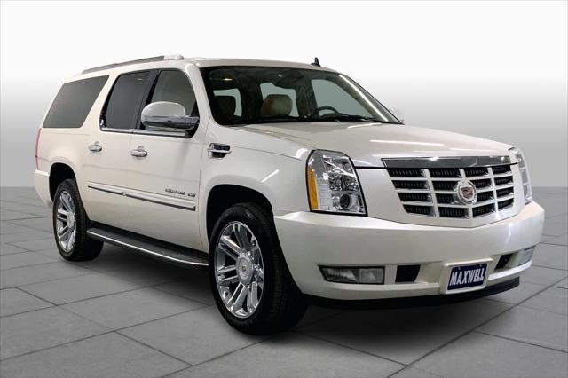 2013 cadillac escalade esv luxury