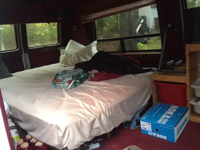 gmc vandura 1994 182523 miles-- bed in back bedroom on wheels! van runs