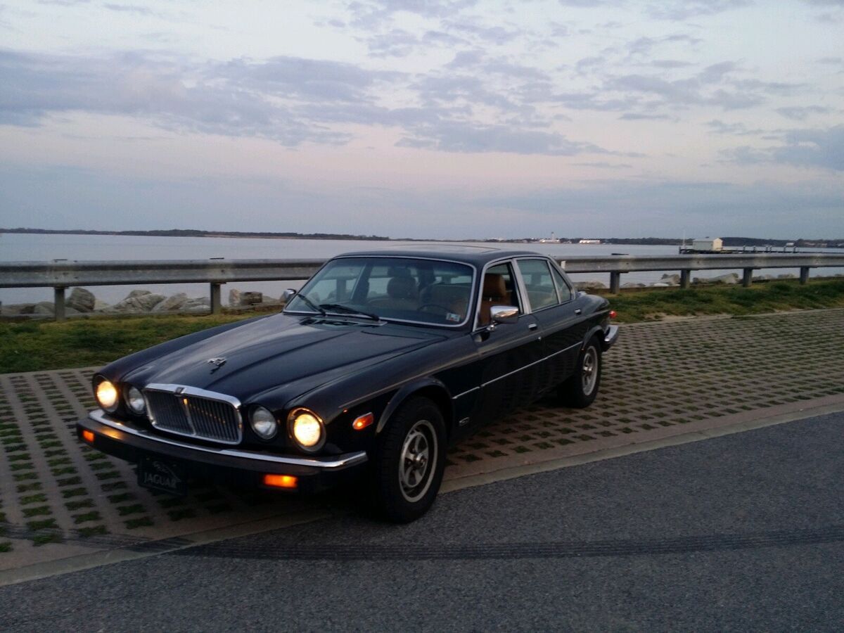 1983 jaguar xj6 sedan black rwd automatic