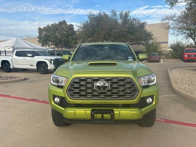2023 toyota tacoma trd sport
