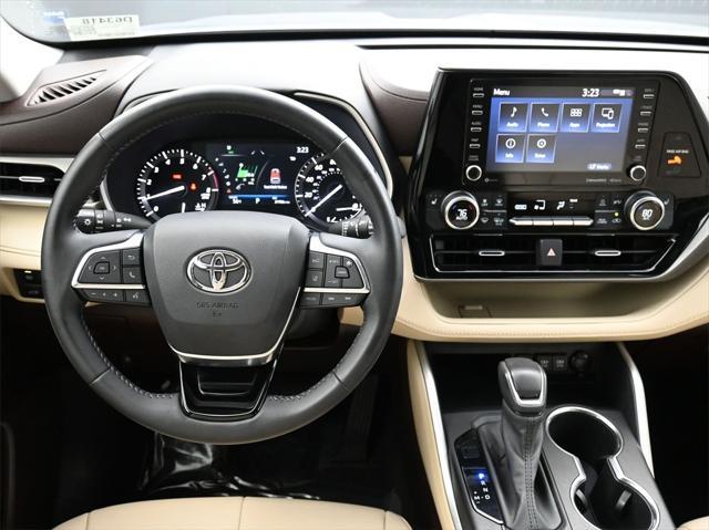 2021 toyota highlander xle