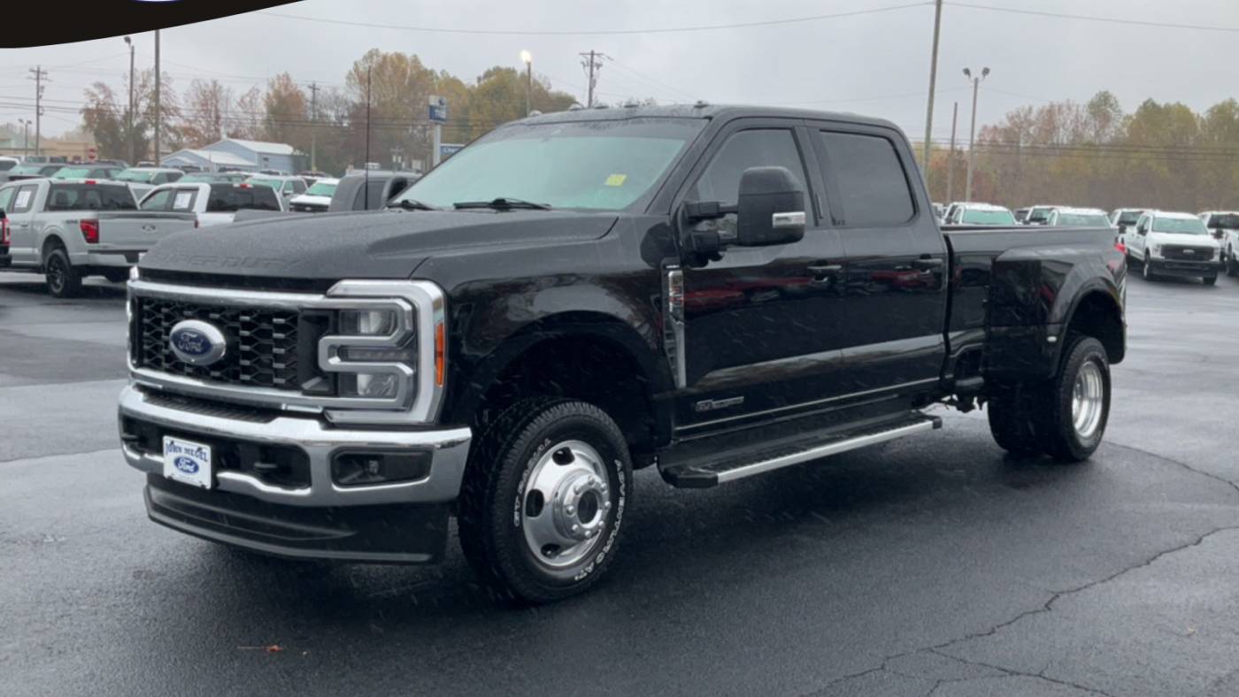2023 ford f-350 super duty lariat