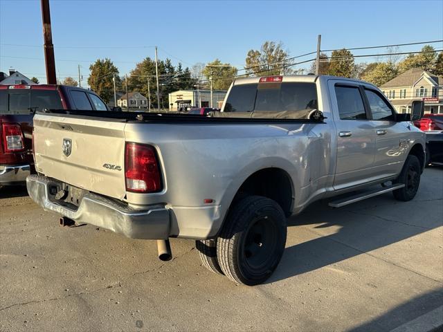 2011 dodge ram 3500 slt