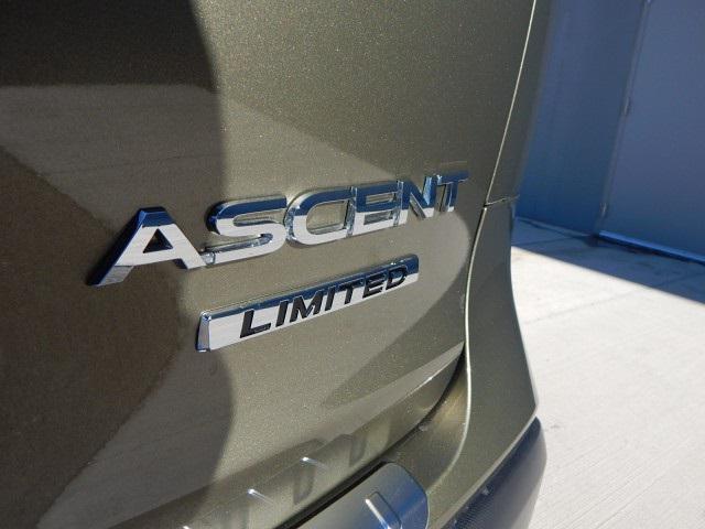 2024 subaru ascent limited 7-passenger