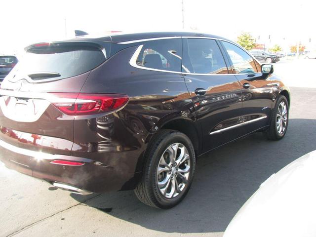 2021 buick enclave avenir