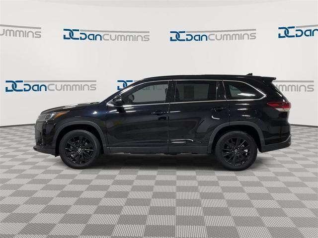 2019 toyota highlander se