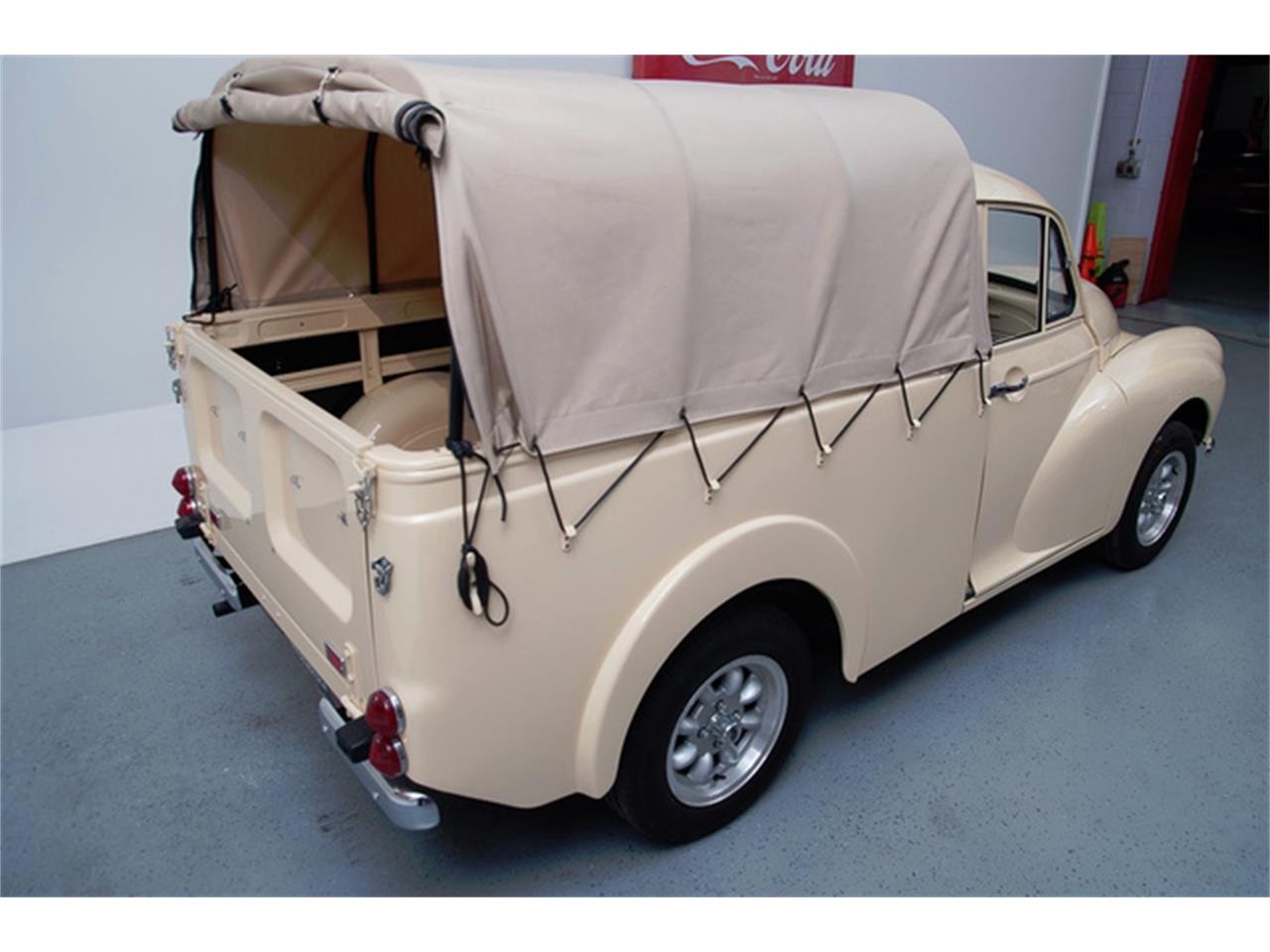 1960 morris minor 1000