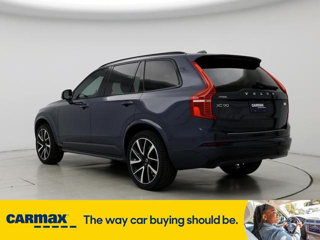 2023 volvo xc90 recharge plug-in hybrid t8 ultimate dark theme