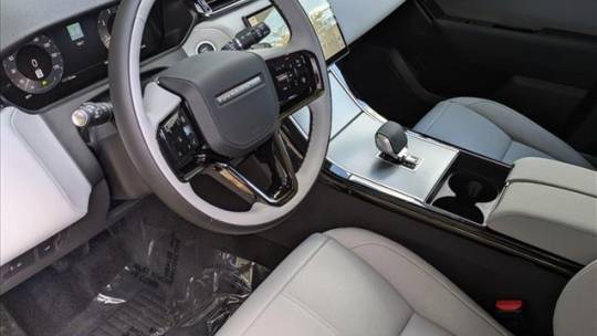 2025 Land Rover Range Rover Velar