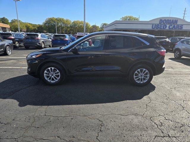 2021 ford escape se