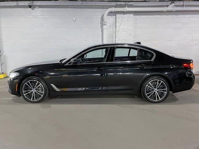 2021 bmw 5 series 530i xdrive in flushing, new york