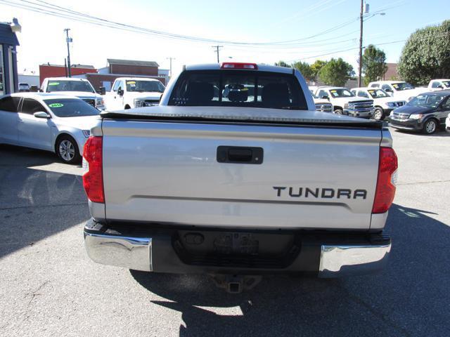 2017 toyota tundra sr5