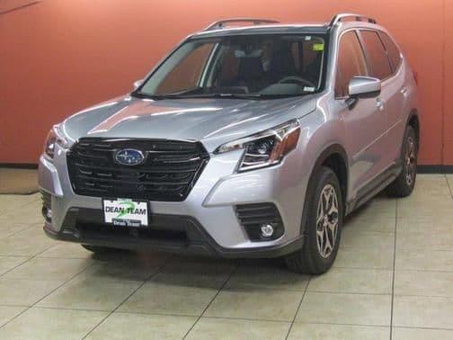 2024 subaru forester premium in wildwood, missouri