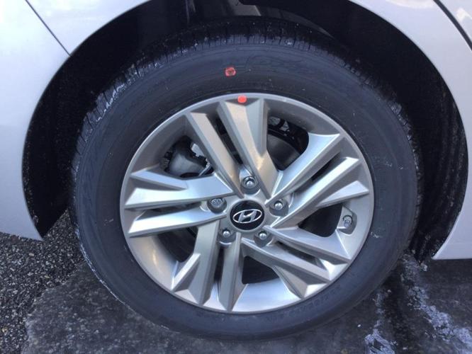 2019 hyundai elantra se se 4dr sedan 6a for sale in bow, new hampshire