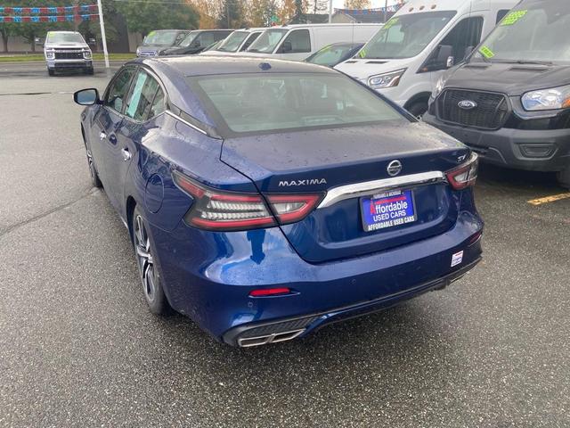 2021 nissan maxima sv