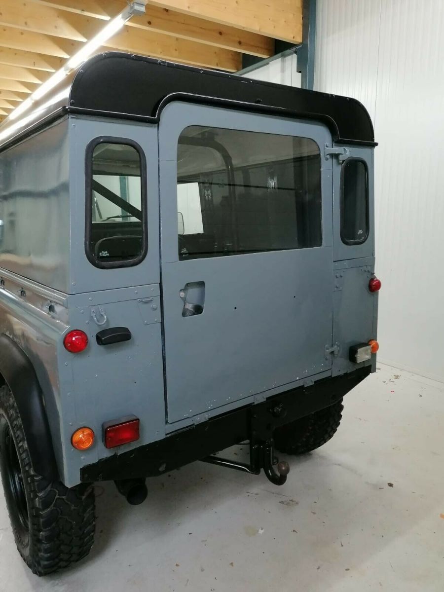 1985 defender 90