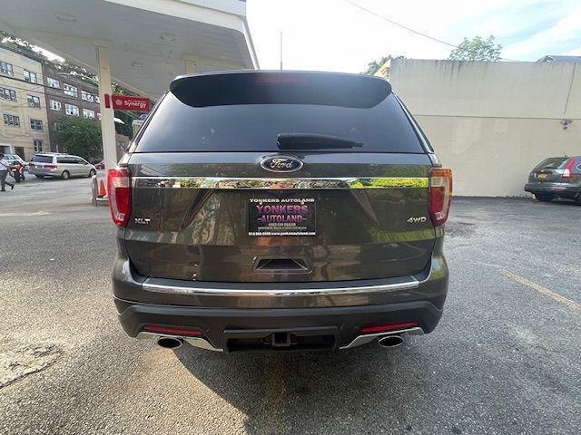 2018 ford explorer xlt