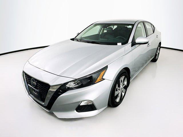 2022 nissan altima s fwd