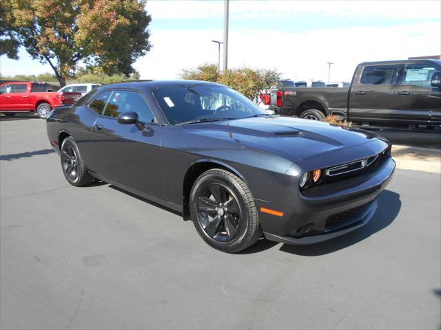 2019 dodge challenger sxt