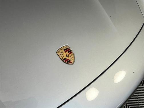 2021 porsche taycan