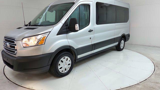 2019 ford transit-350 xlt