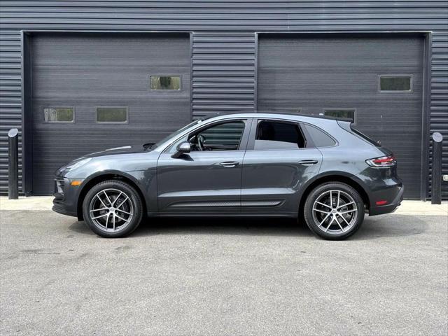2024 porsche macan base