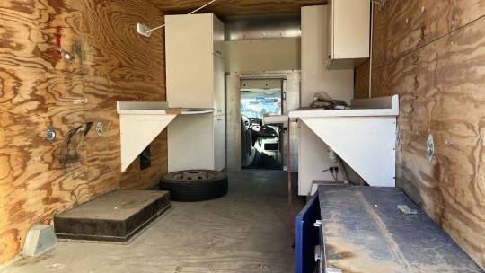 2004 Ford Econoline standard cutaway