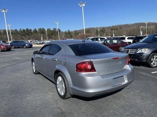 2014 dodge avenger in saint louis, missouri